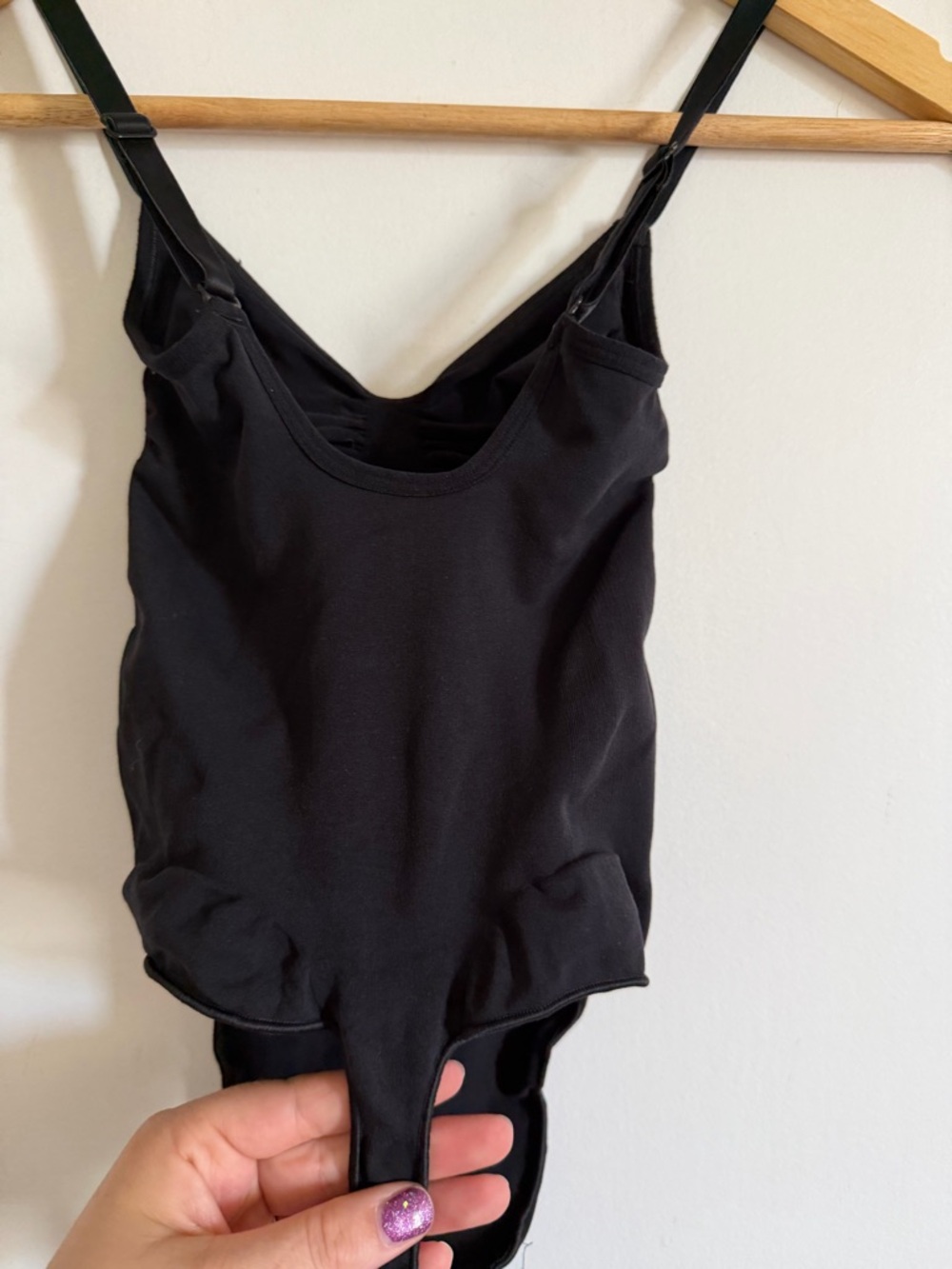 SKIMS Onyx Black Seamless Sculpt Thong Bodysuit size Small EUC - Picture 6 of 8
